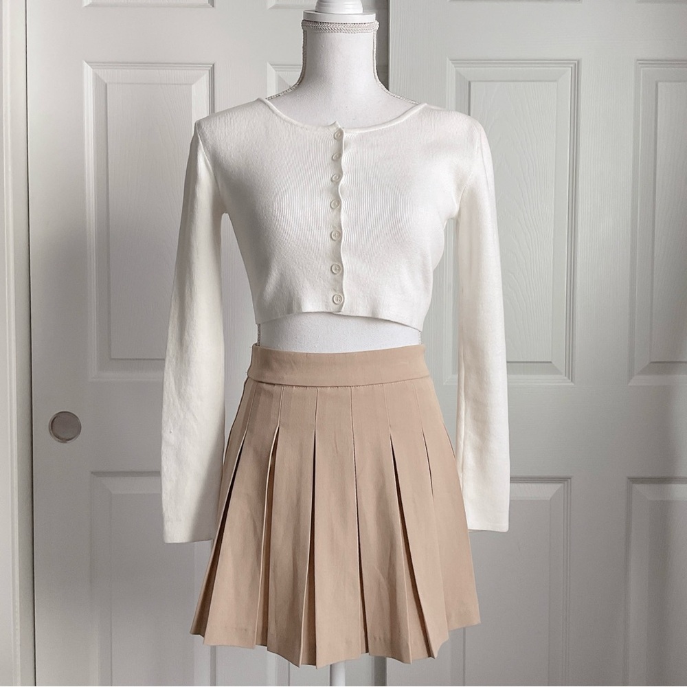 Stradivarius tan box pleat skirt